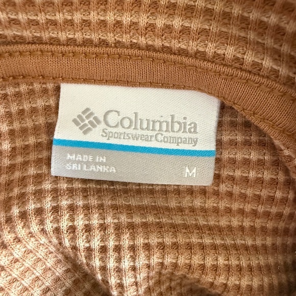 Columbia Size M | Burnt Orange Lightweight Hoodie - Picture 4 of 6